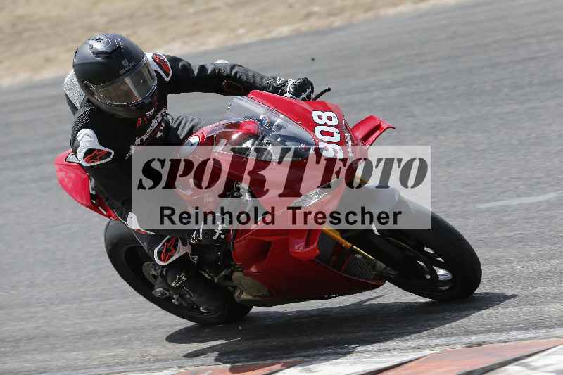 /21 17.06.2026  Ducati Schweiz Track Warmup ADR/Gruppe blau/908
